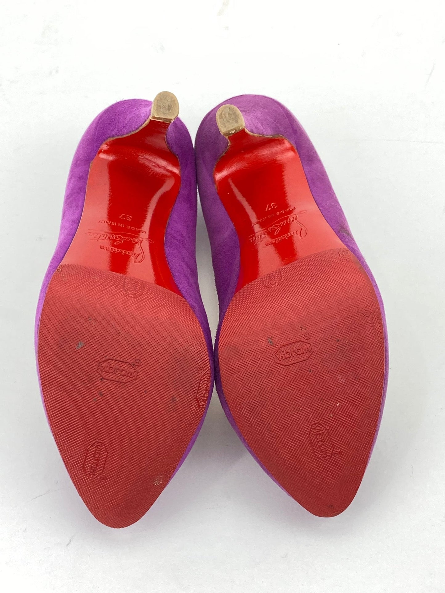 Escarpins à talons Christian Louboutin en daim violet, pointure 37