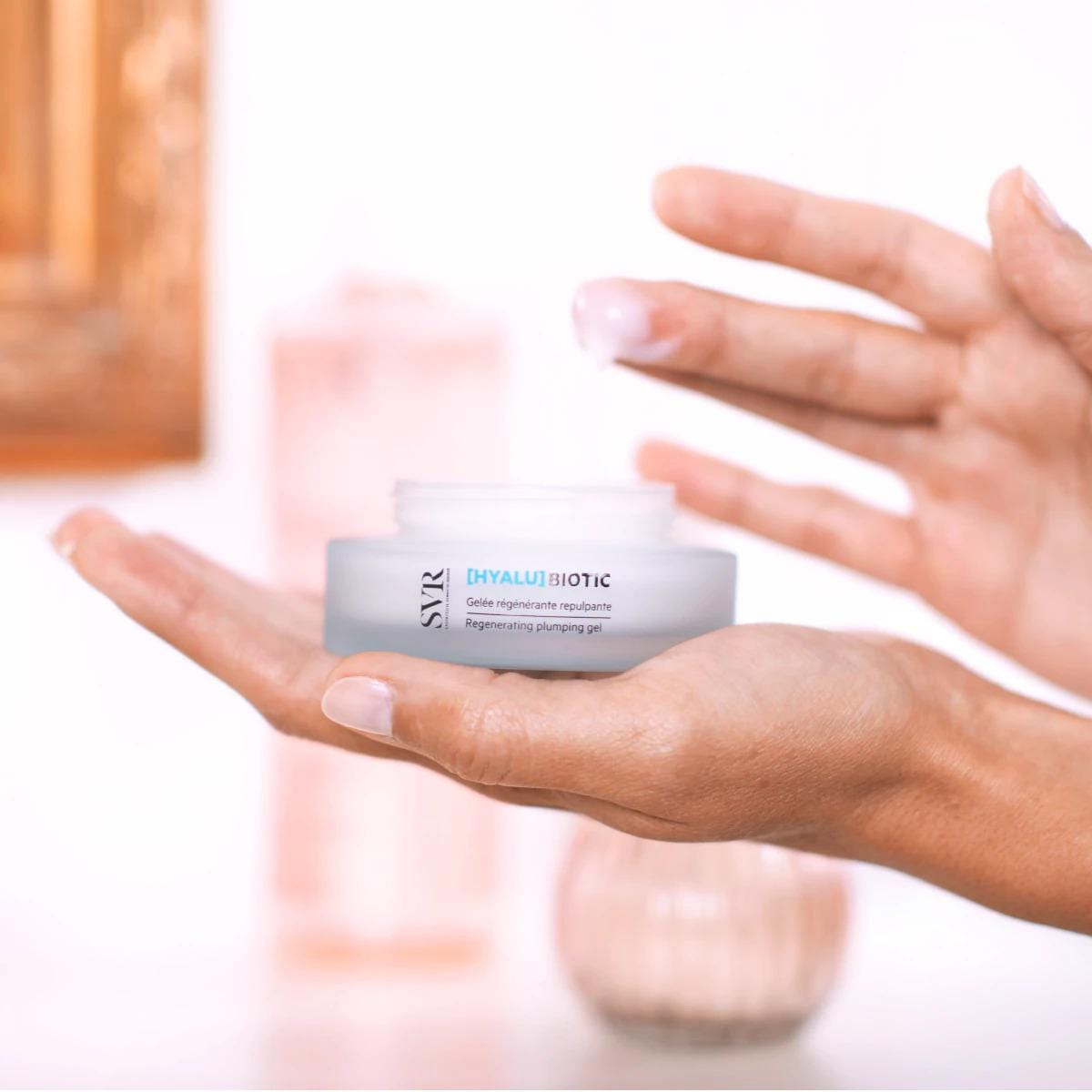 Svr Hyalu Biotic Regenerating Plumping Gel 50 ml