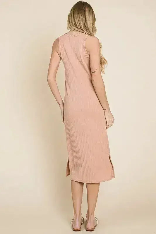 BOMBOM Ribbed Knit Sleeveless Midi Dress