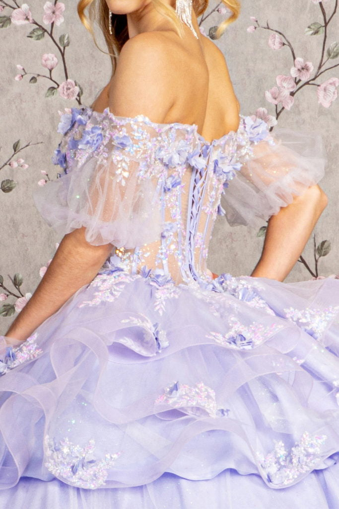 Robe de Quinceanera à corsage transparent avec appliques florales 3D et jupe à volants