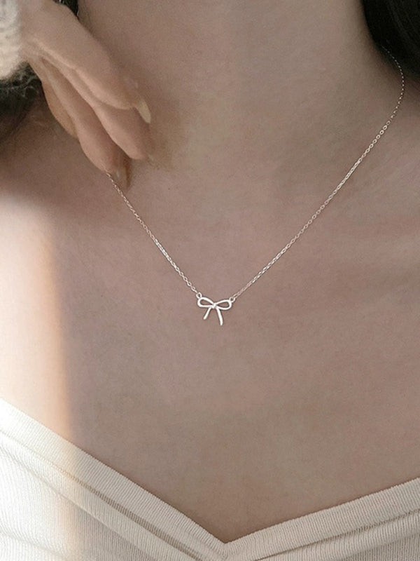Modern 925 sterling silver simple and sweet clavicle bow necklace