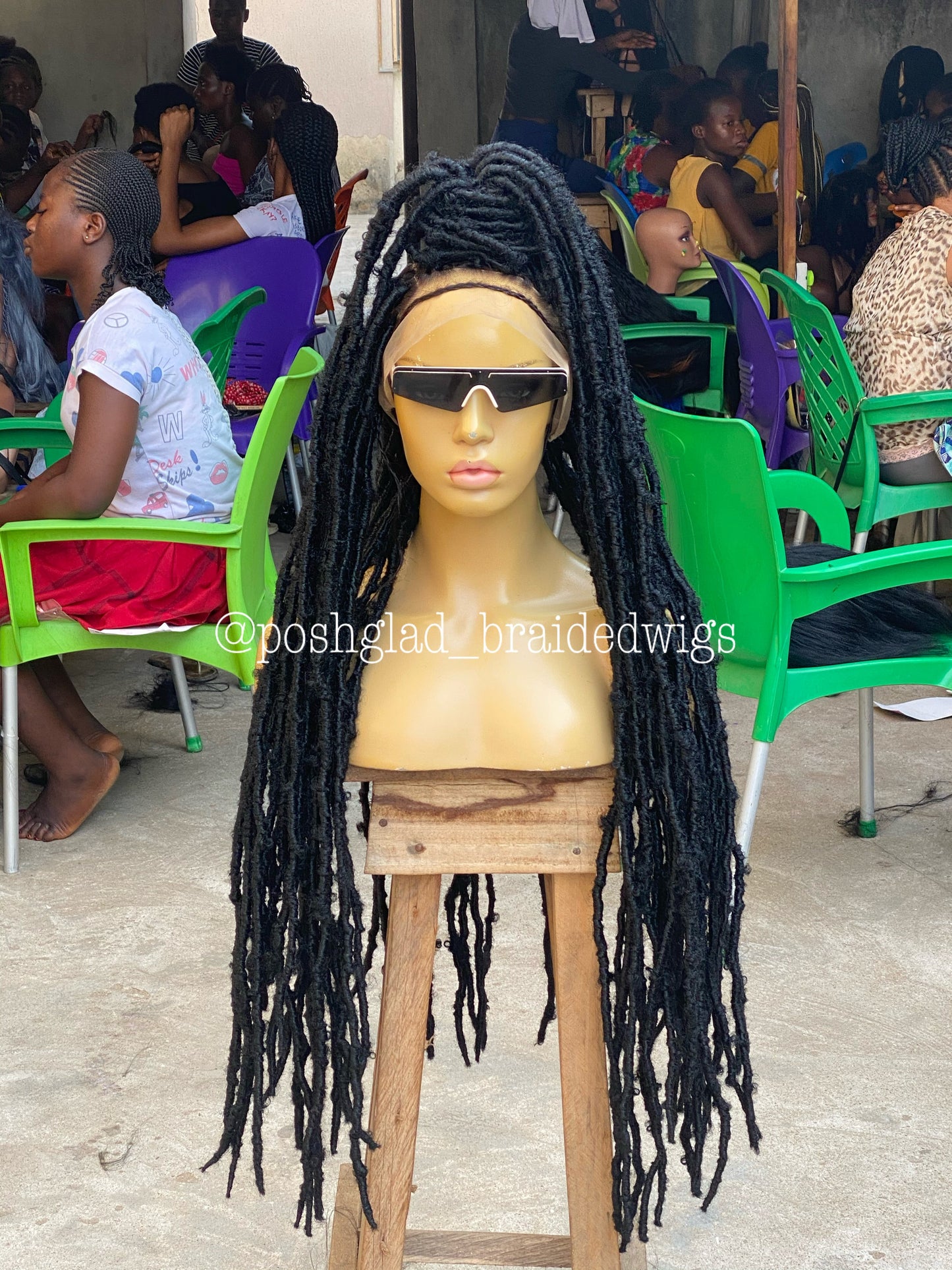 Destress Faux Locs - Carla