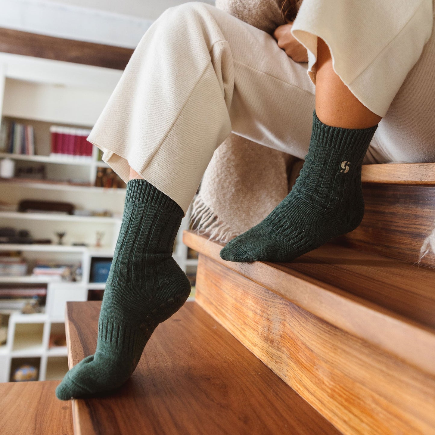Serene Socks- Adult Merino Wool Non-Slip Socks- Dark Green- 1 pair