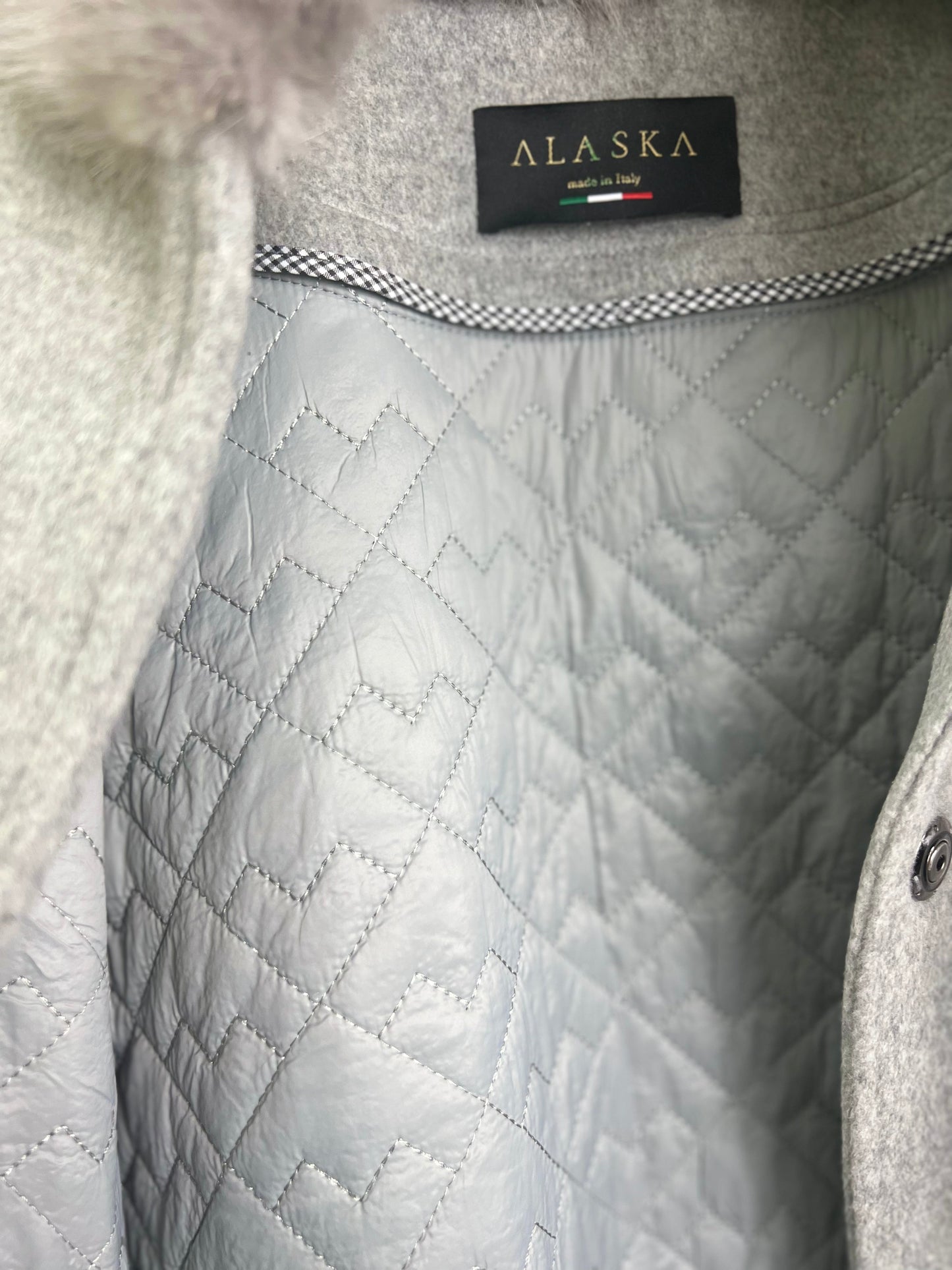 Manteau en véritable fourrure de vison scandinave et laine vierge