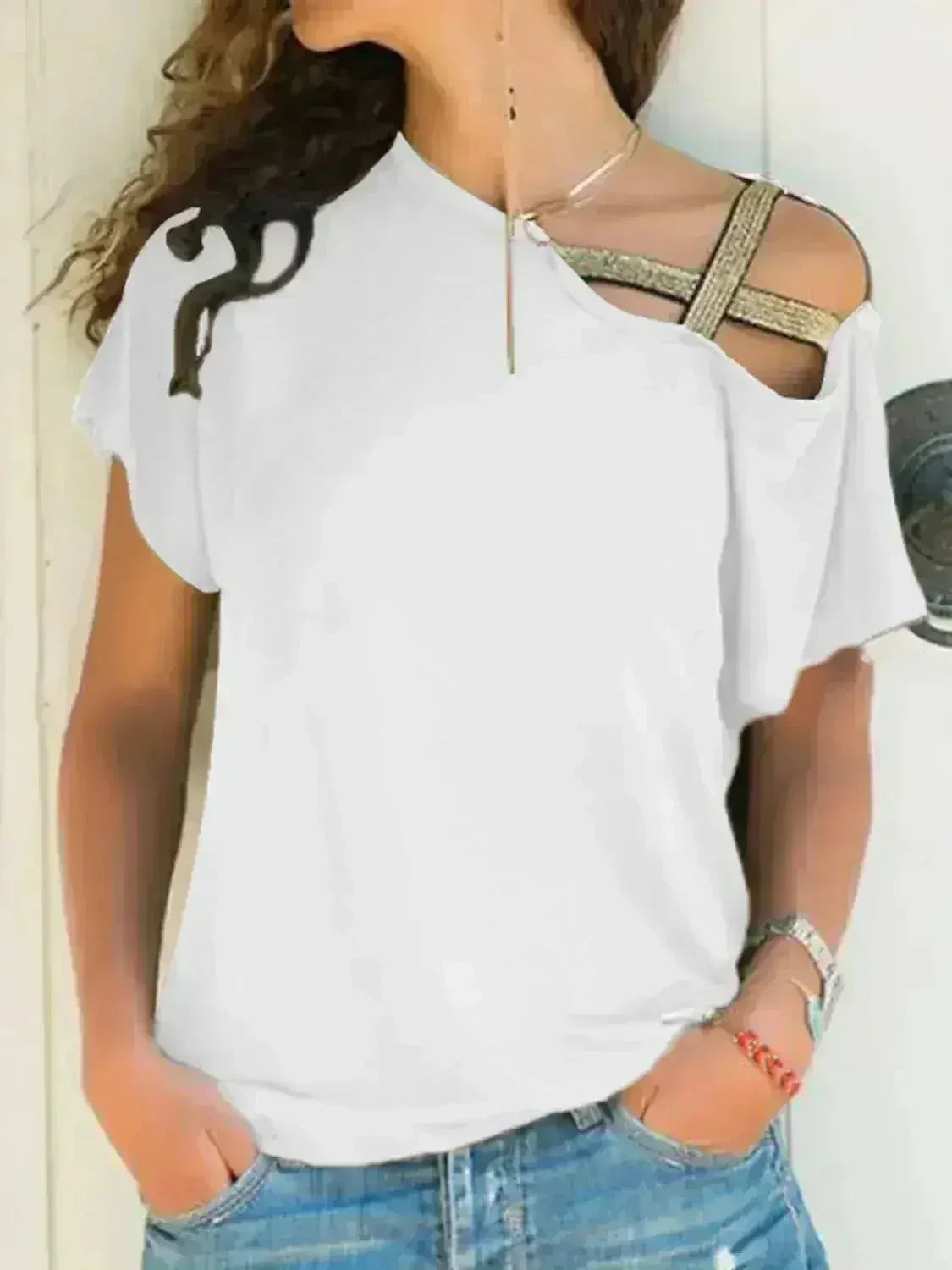 Asymmetrical Neck T-Shirt – Modern Basic with Edge