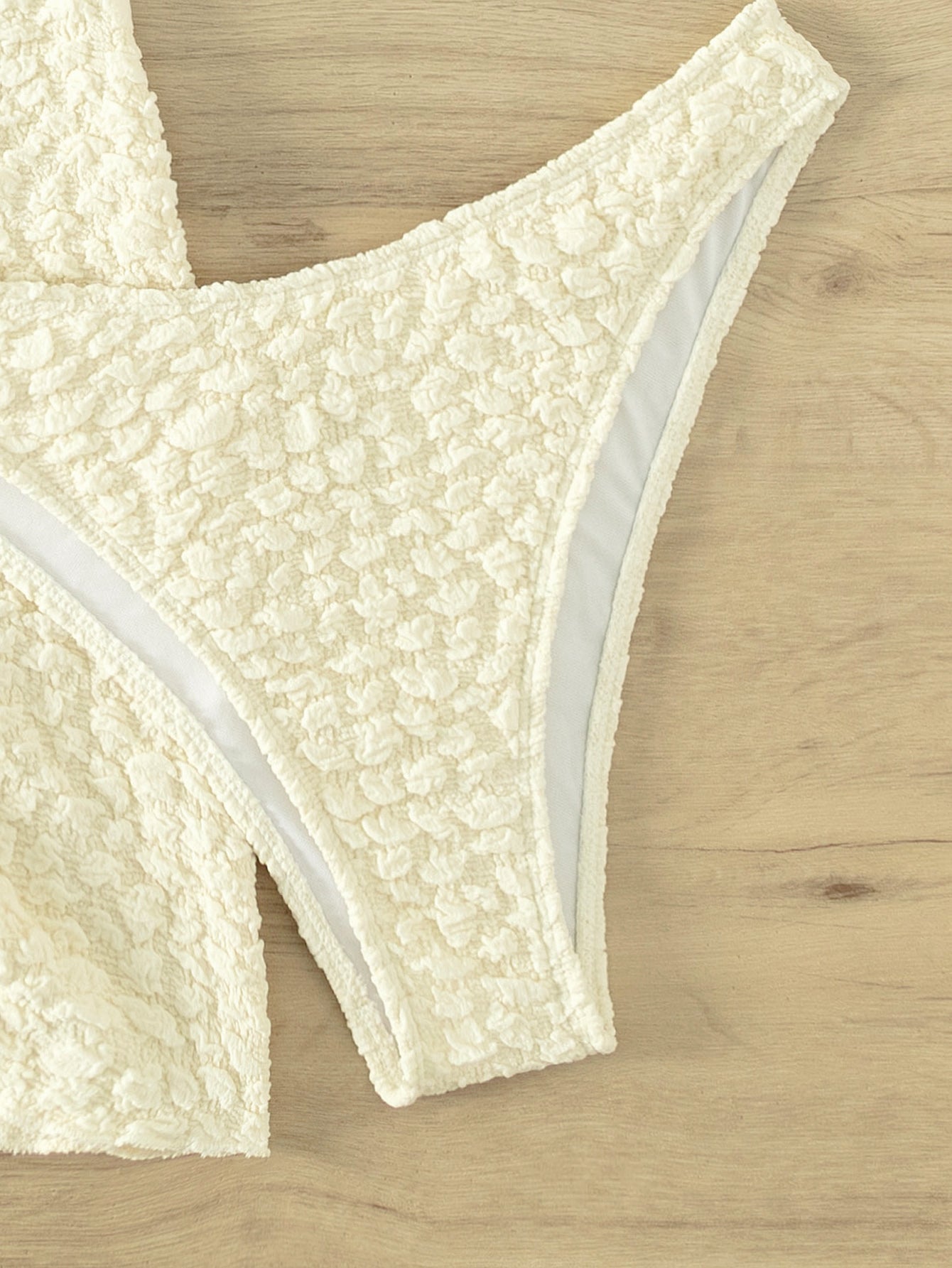 Swimwear Sexy Bikini Three Piece Halter Strap White Bikini Swimsuit