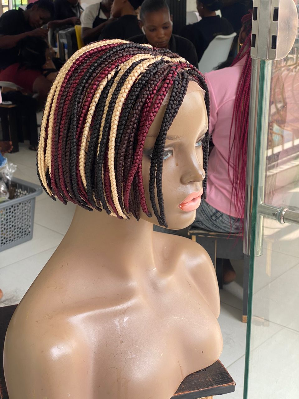 Bob Braided Wig - Lace Closure 4x4 - Destiny