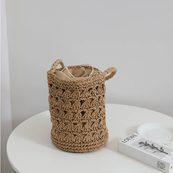 Fresh Straw Bag Summer Woven Tote All Matching Hollow Out Cutout Bucket Rattan Weave Bag Women Bag