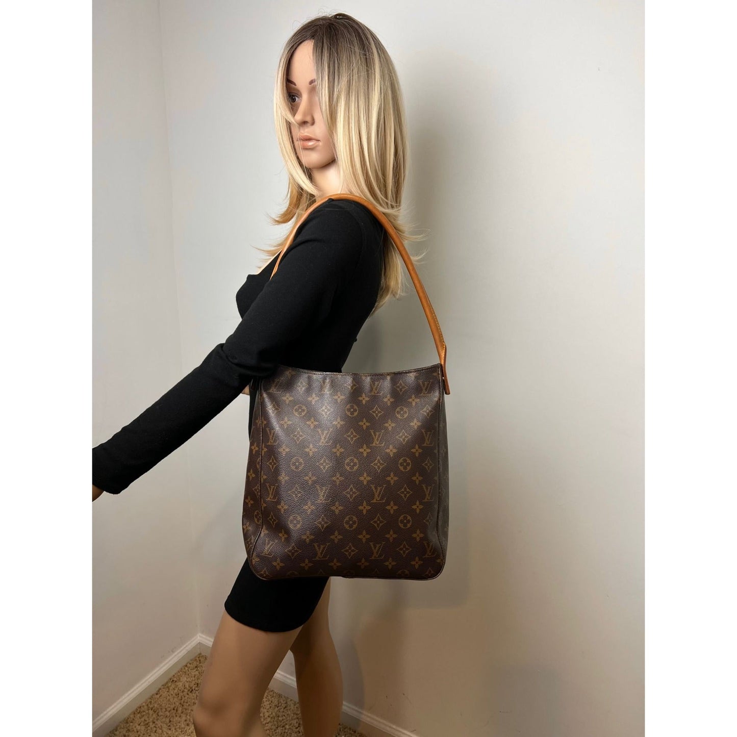 LOUIS VUITTON Looping GM Monogram Shoulder Bag