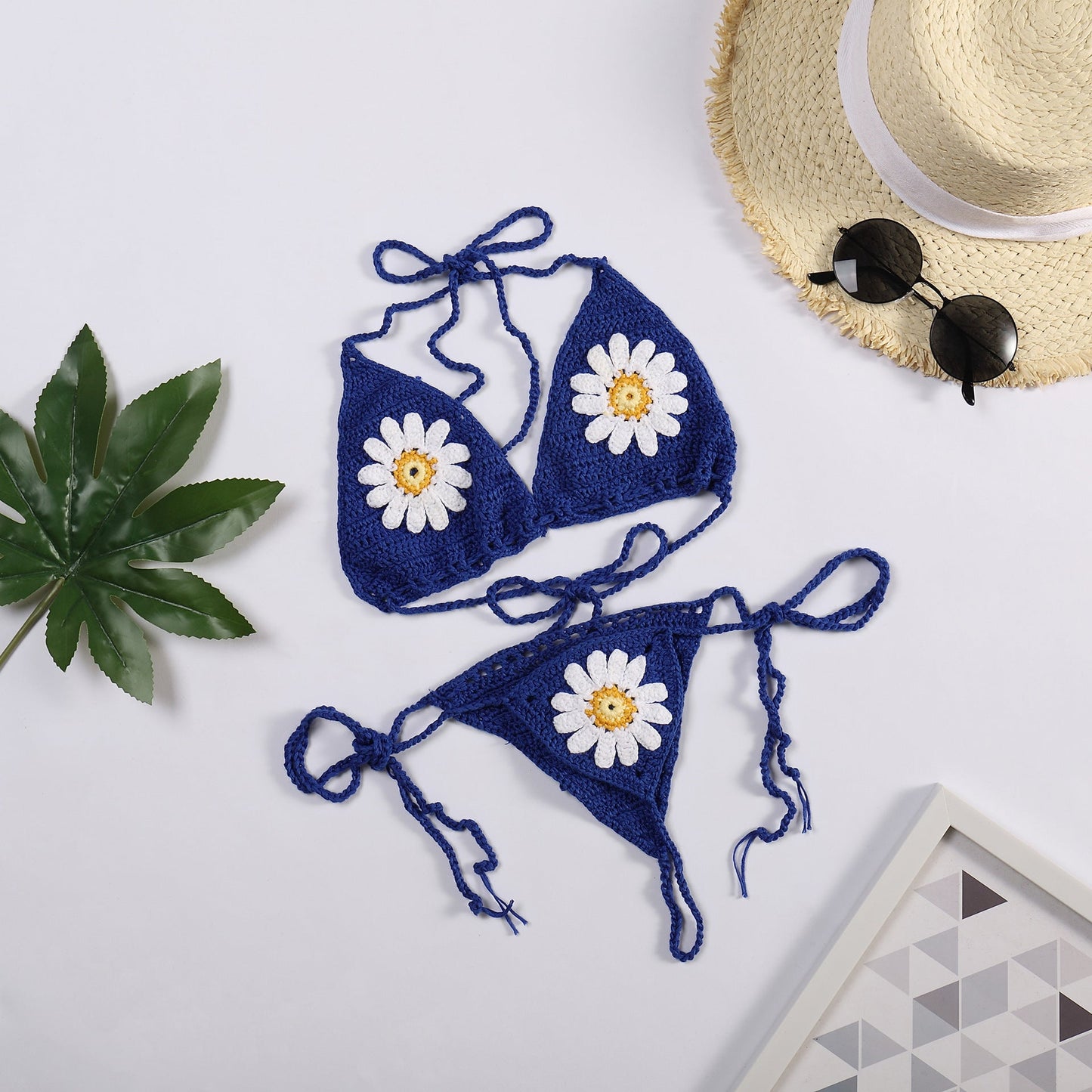 Vacation Hand Crocheting Woven Sexy Split Swimsuit Daisy Beach Bikini Set
