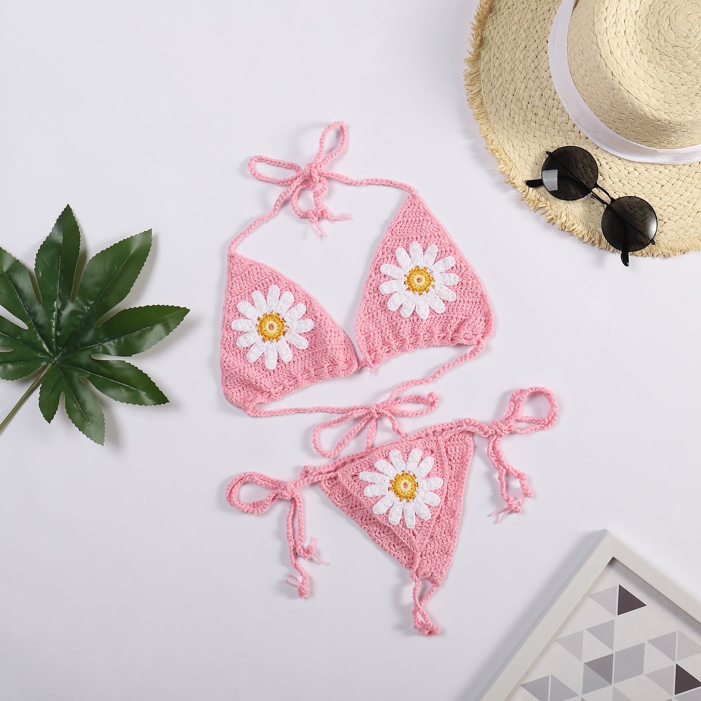 Vacation Hand Crocheting Woven Sexy Split Swimsuit Daisy Beach Bikini Set