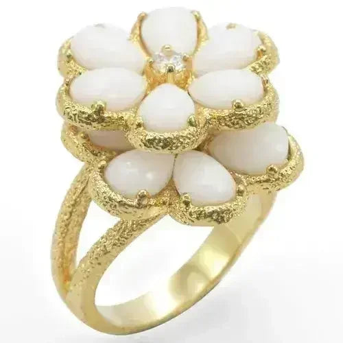 1W045 Gold Brass Ring – White Synthetic Glass Solitaire