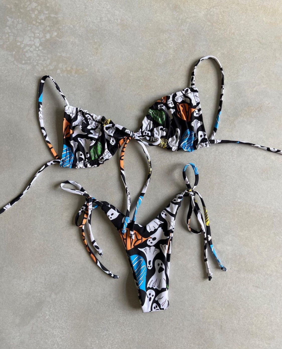 Popular Split Bikini Swimsuit Solid Color Women Bikini Tied Swimsuit