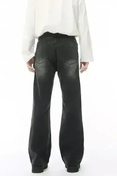 Mid Rise Jeans with Pockets