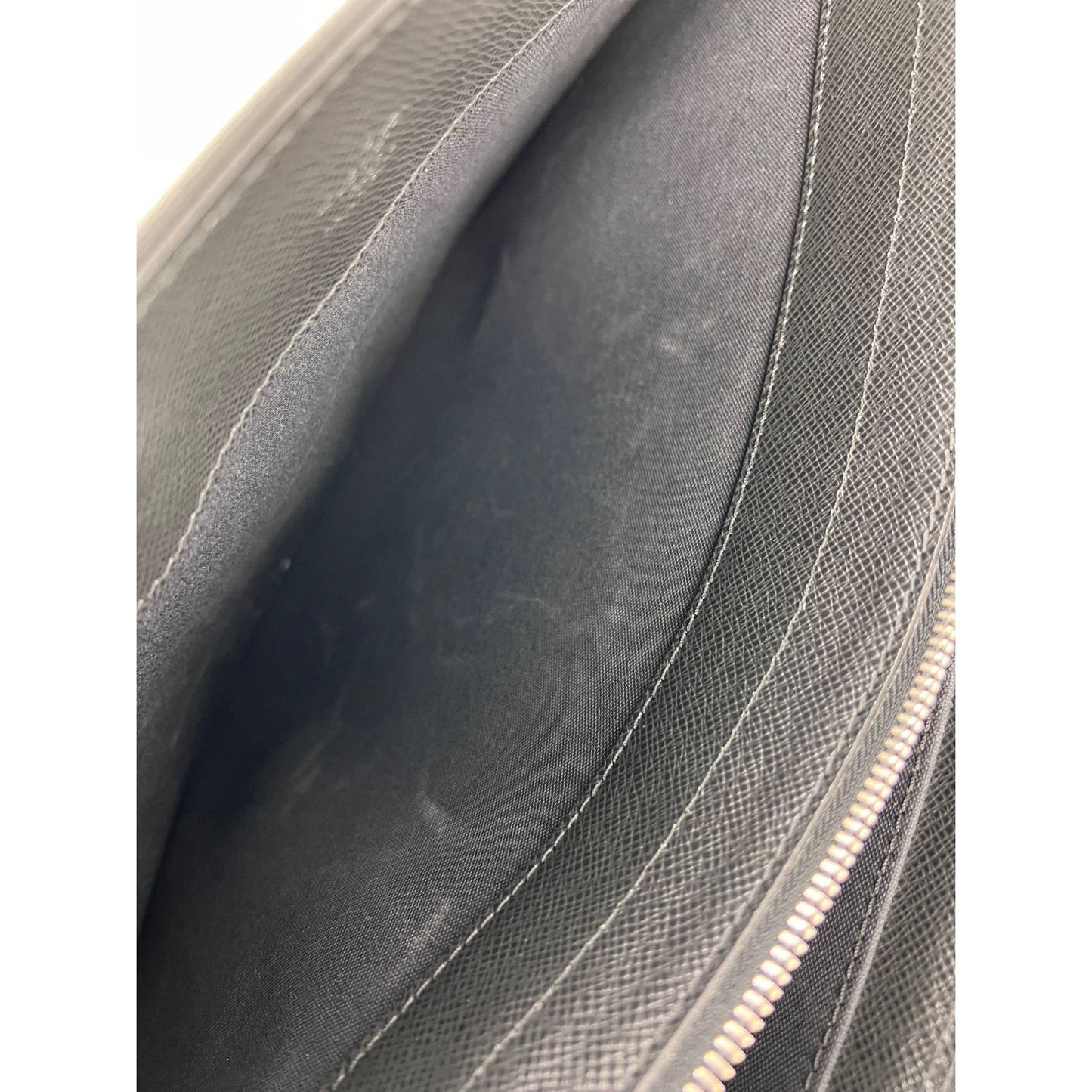 Louis Vuitton Taiga Lozan Ardoise Black Leather Briefcase Men