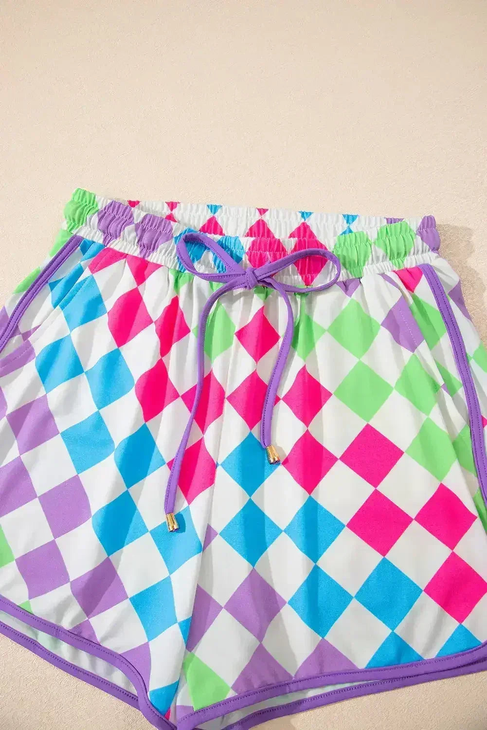 Black Checkered Drawstring Elastic Waist Casual Shorts