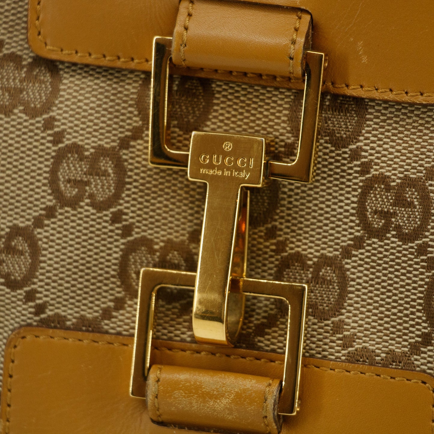 Gucci GG Canvas Beige One Shoulder Bag #3551