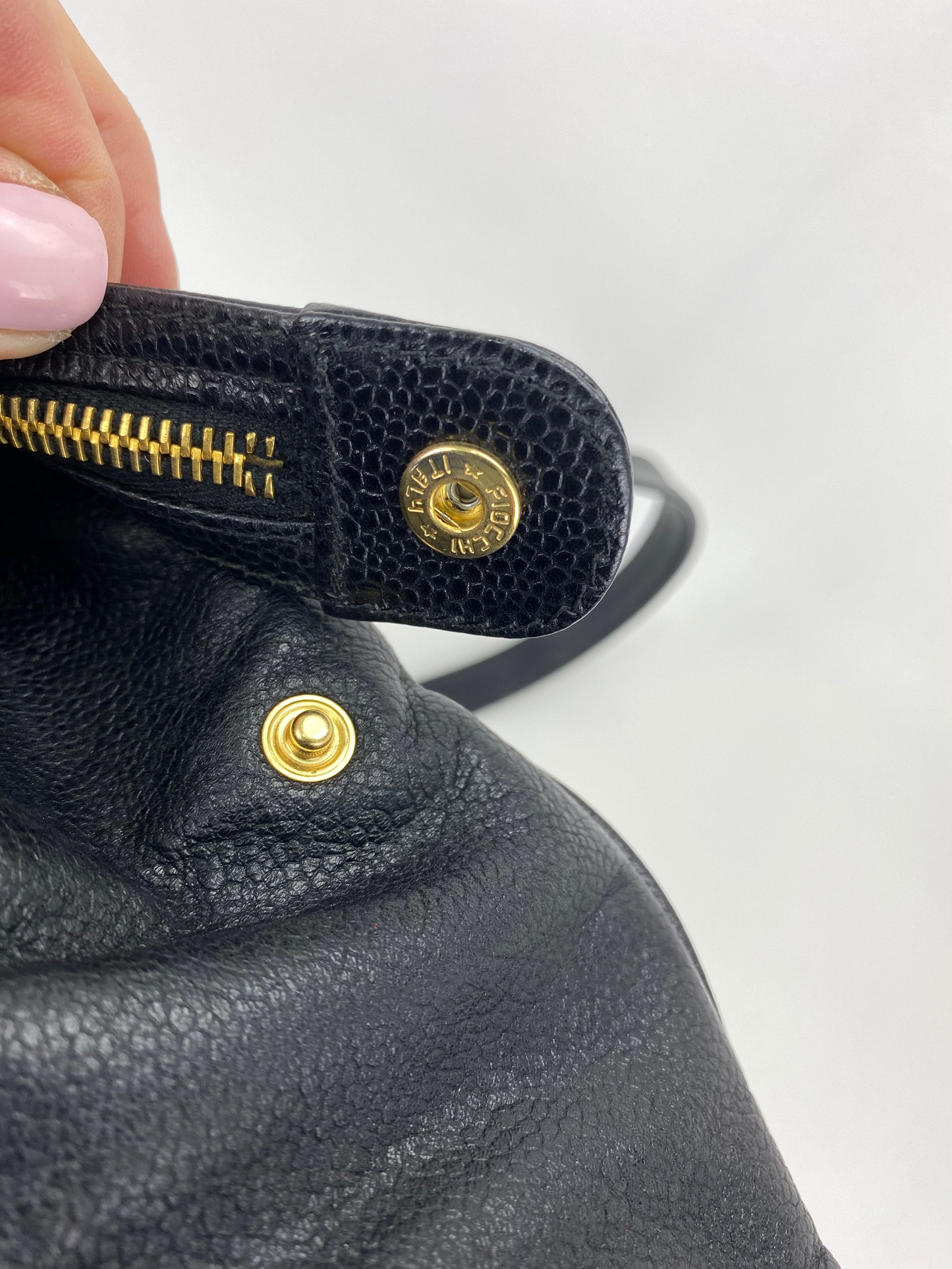 CHANEL Vintage Black Caviar Leather CC Zip Tote Shoulder Bag w/added insert  Pre owned