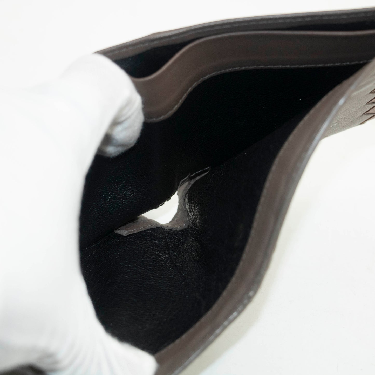 Bottega Veneta Grey Quilted Multicolor Bifold Wallet #3998