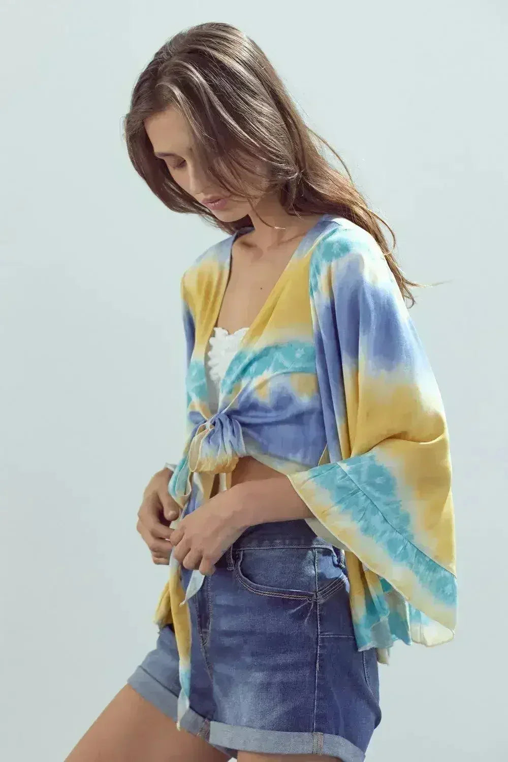 Bell-Sleeve Tie-Dye Crop Top – Flowy Sleeves & Stylish Design