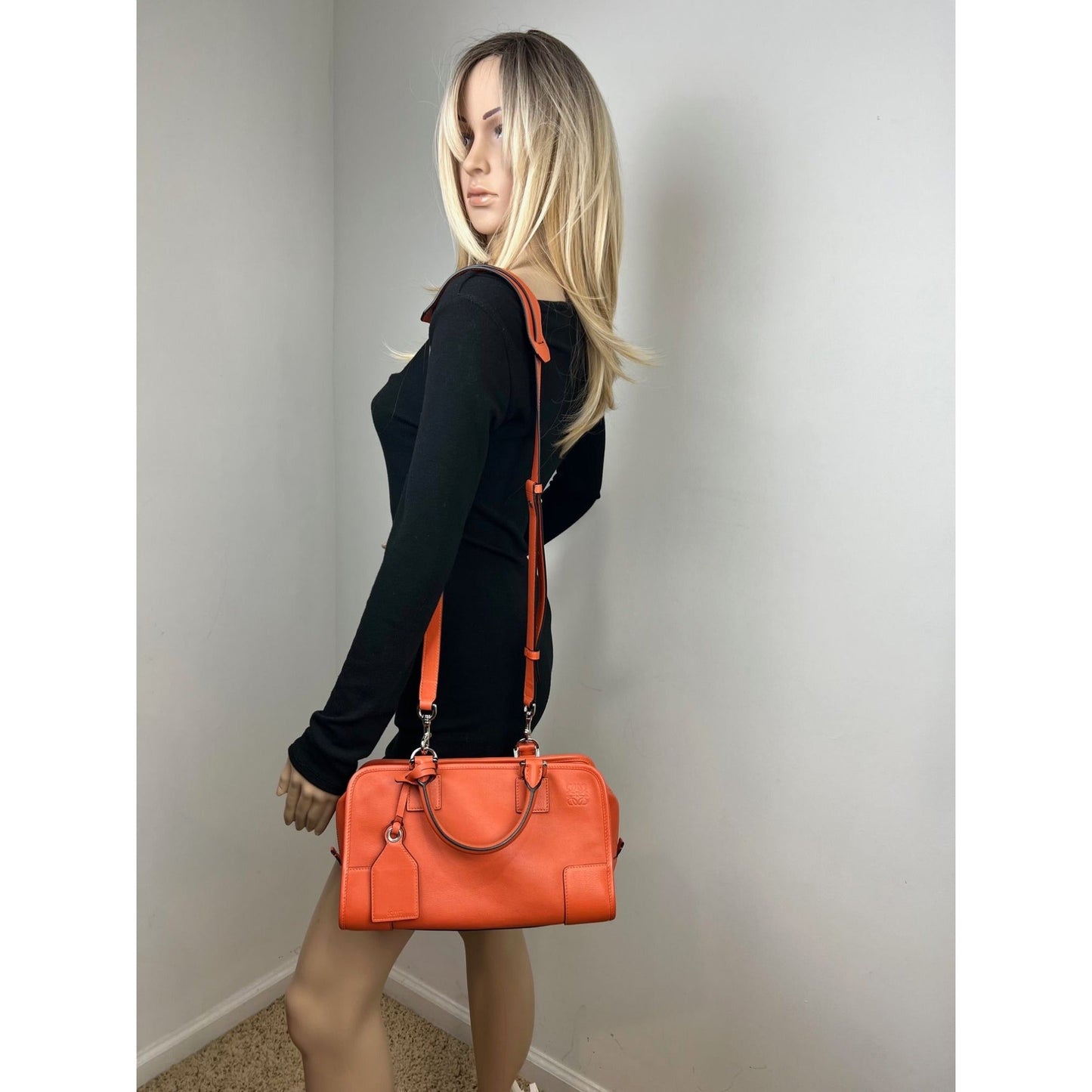 LOEWE Calfskin Amazona 28 Orange Leather Shoulder Bag