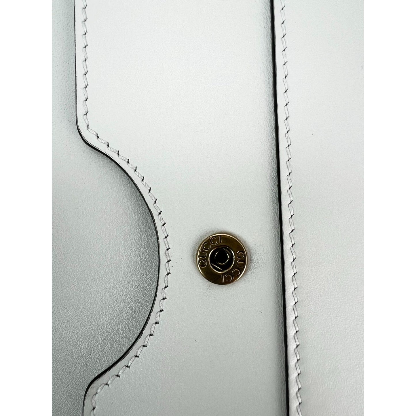 Gucci Queen Margaret Bee Wallet on a Chain Mystic White Clutch