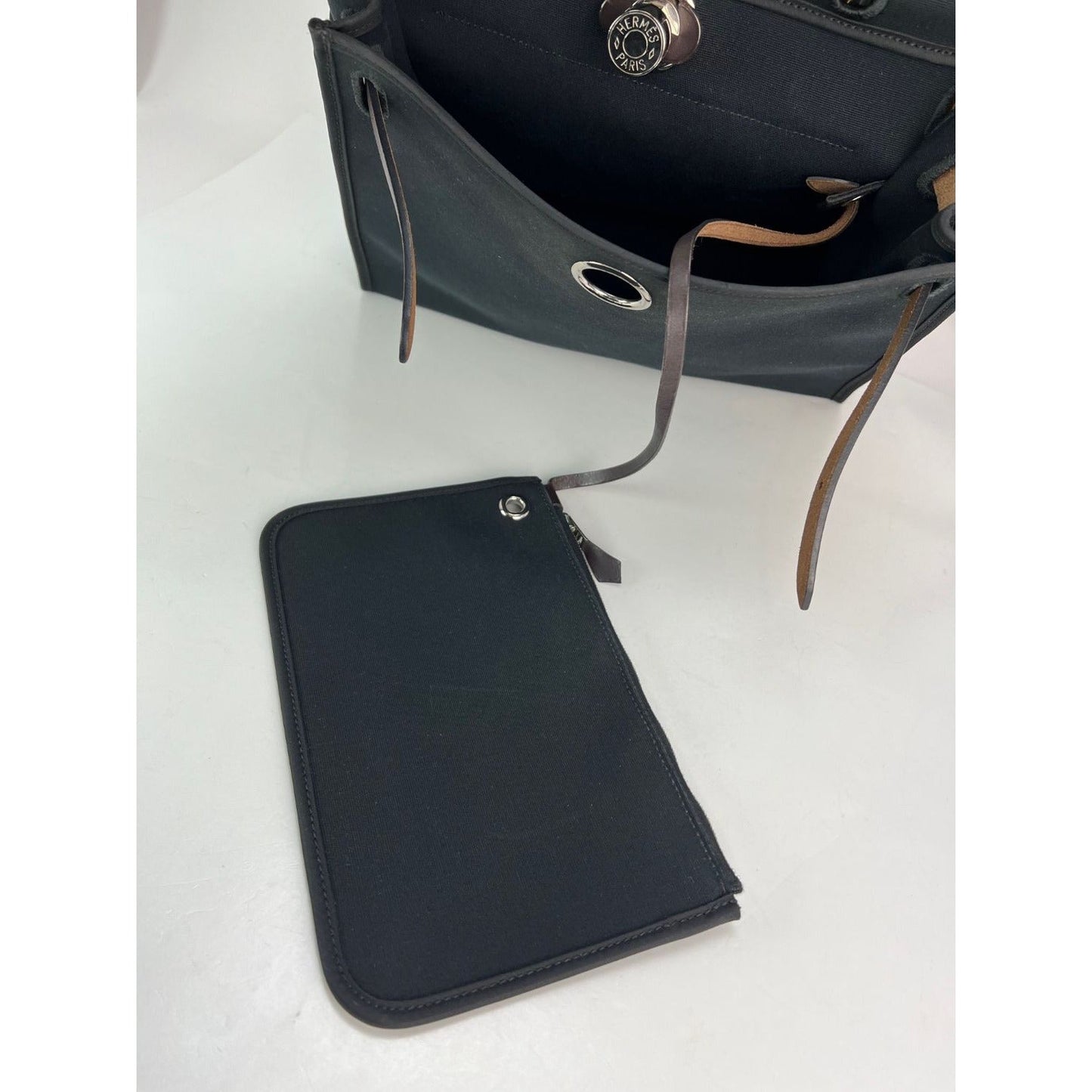 Hermes Toile vache Hunter Herbag zip 31 PM Black Ebene Shoulder Bag