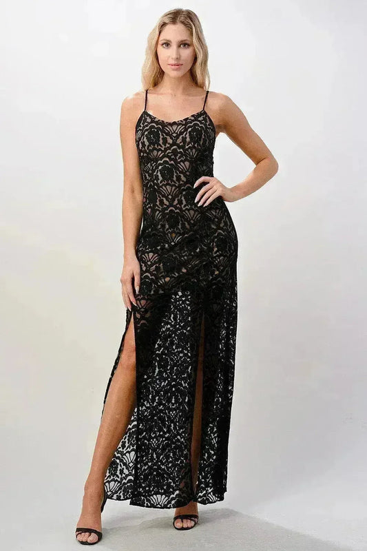 Black Lace Maxi Dress with Front Slit Elegant - Femstylo