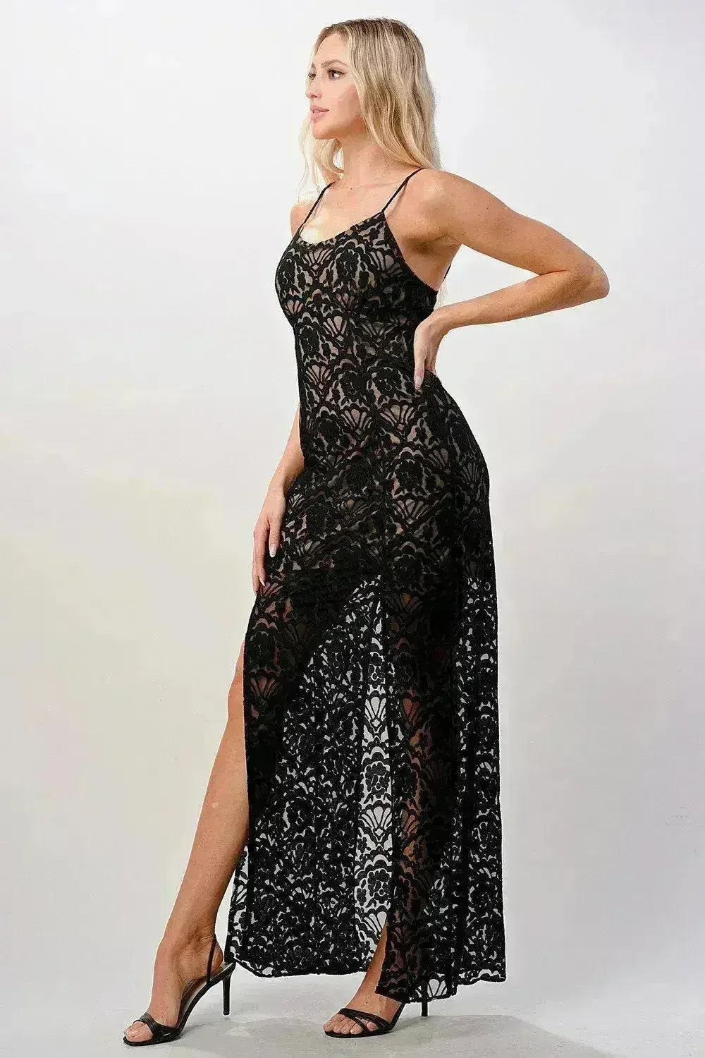 Black Lace Maxi Dress with Front Slit Elegant - Femstylo