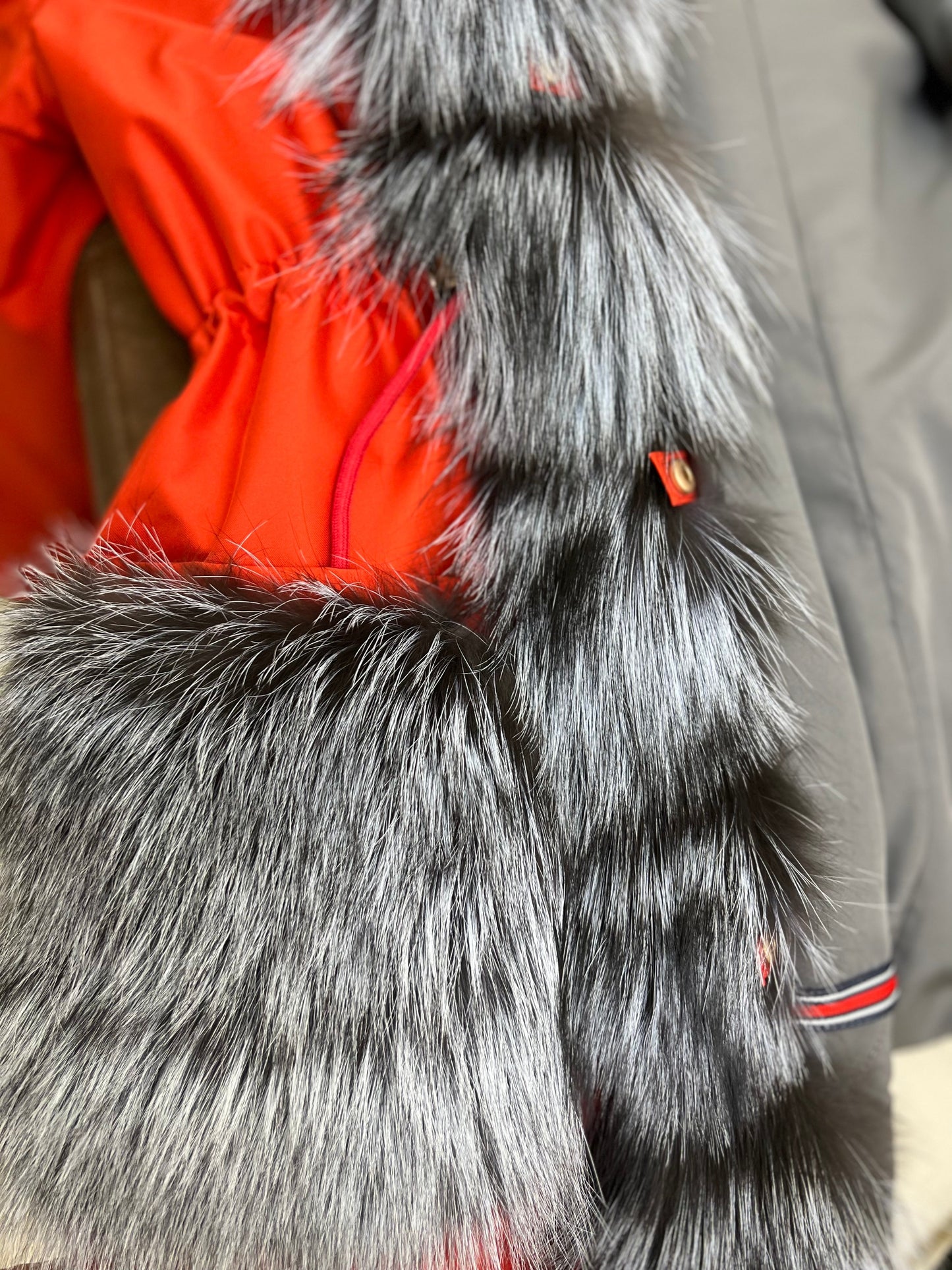 Genuine Silver Fox Fur Rabbit Fur Insulated Parka