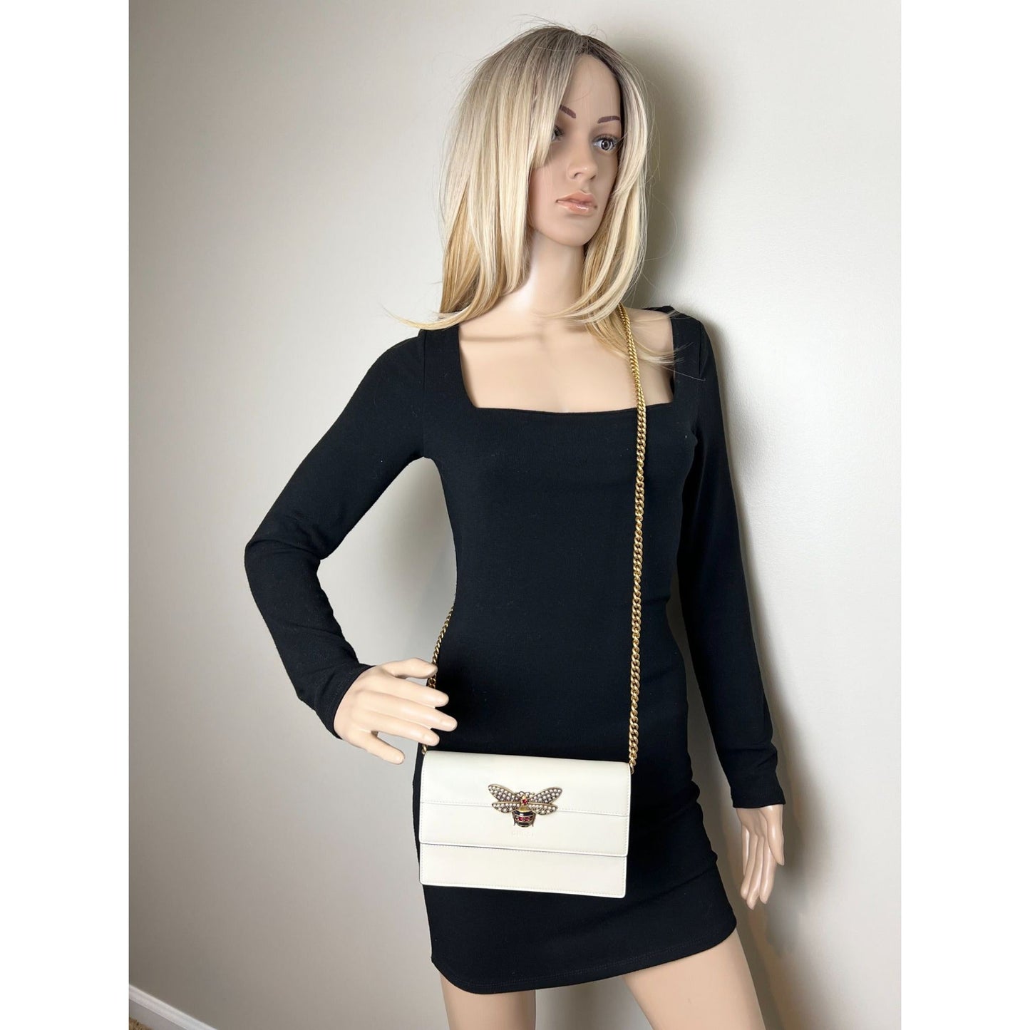 Gucci Queen Margaret Bee Wallet on a Chain Mystic White Clutch