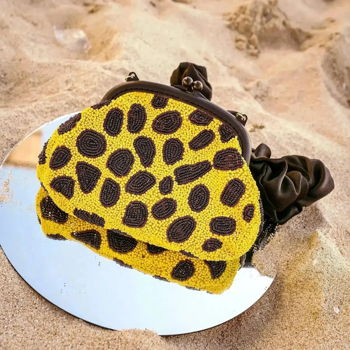 ARNOLDI VENOM Hand-beaded Clutch Bag In Black & Yellow