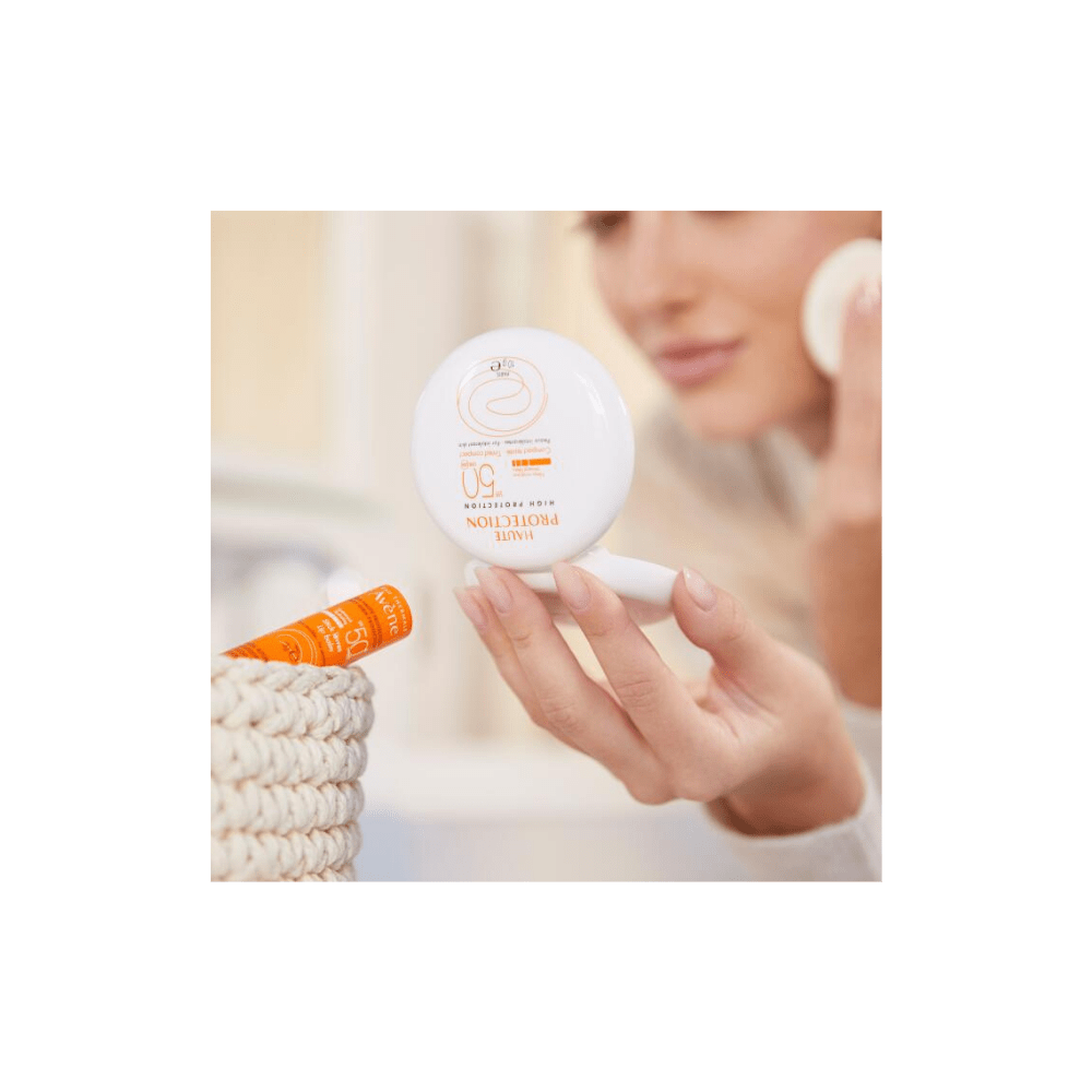 Avene Tinted Compact Sable Spf 50 10 gr