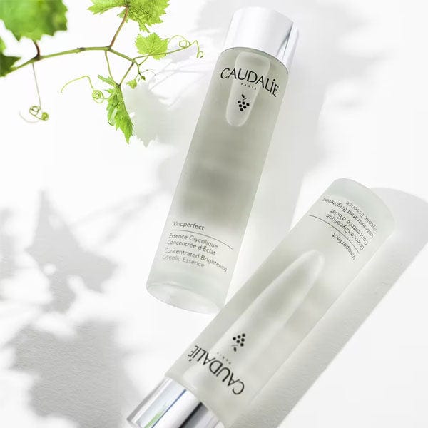 Caudalie Vinoperfect Anti-Blemish Brightening Glycolic Essence 150 ml