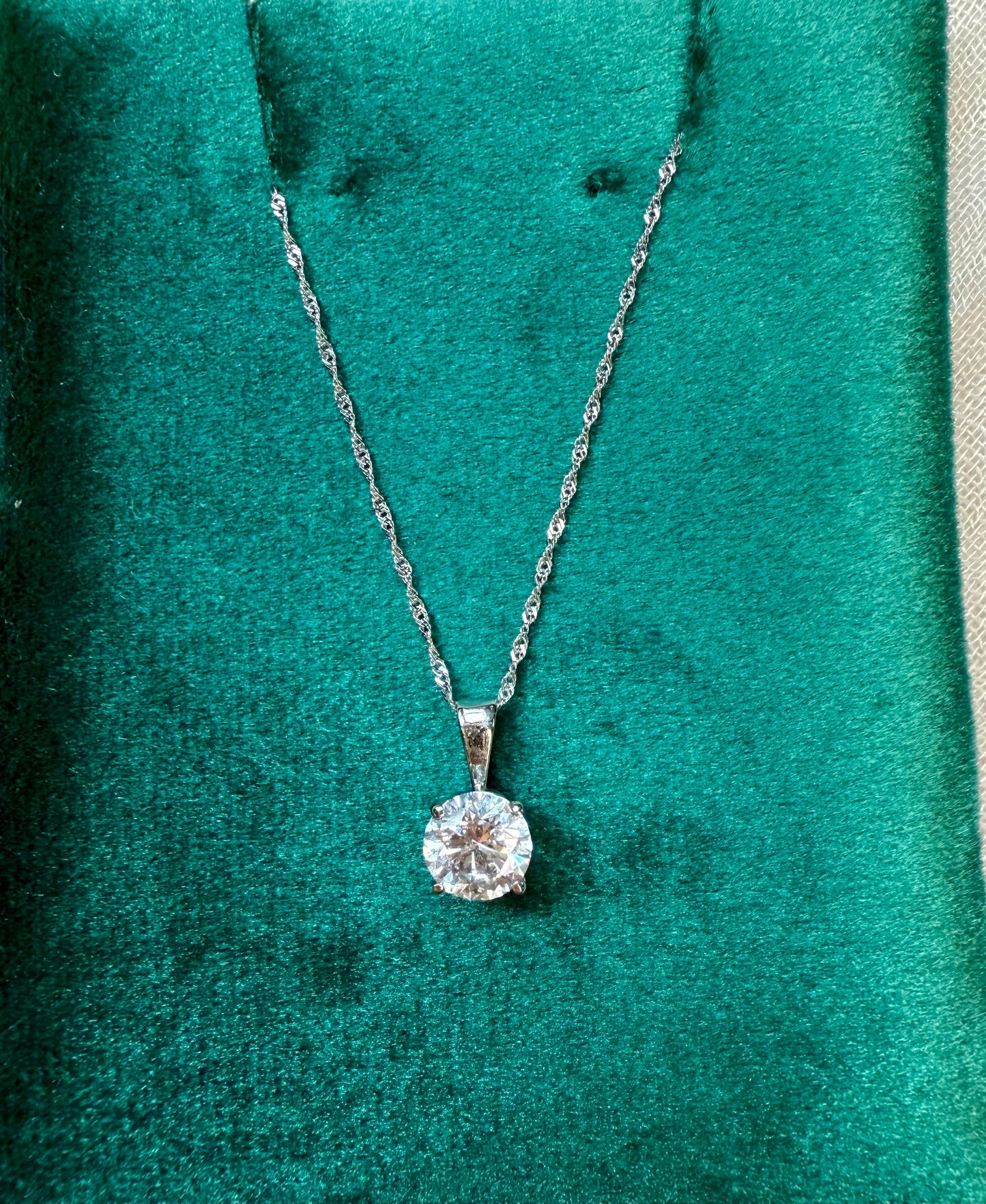 Pendant Necklace