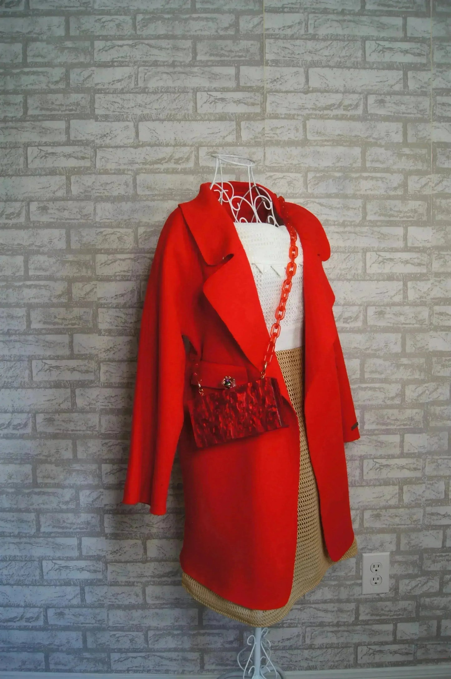 Bee Red Pearl Acrylic Box Clutch