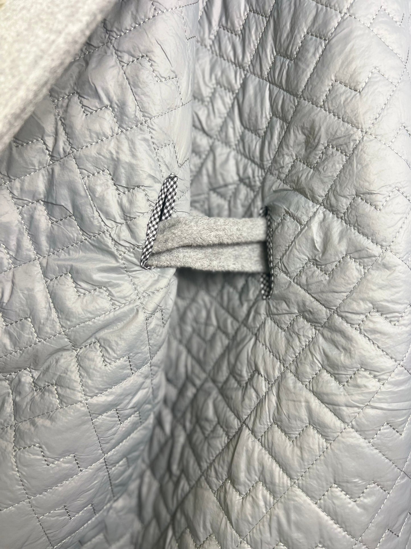 Manteau en véritable fourrure de vison scandinave et laine vierge