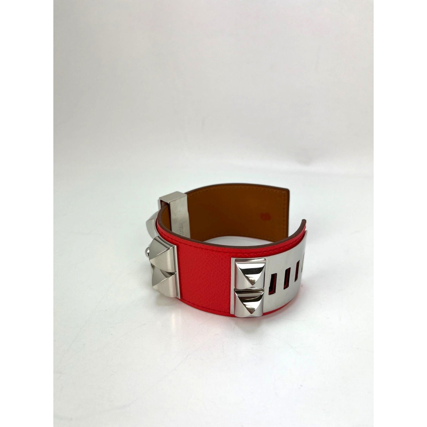 Hermes Leather COLLIER DE CHIEN CDC Rose Jaipur Epsom Bracelet