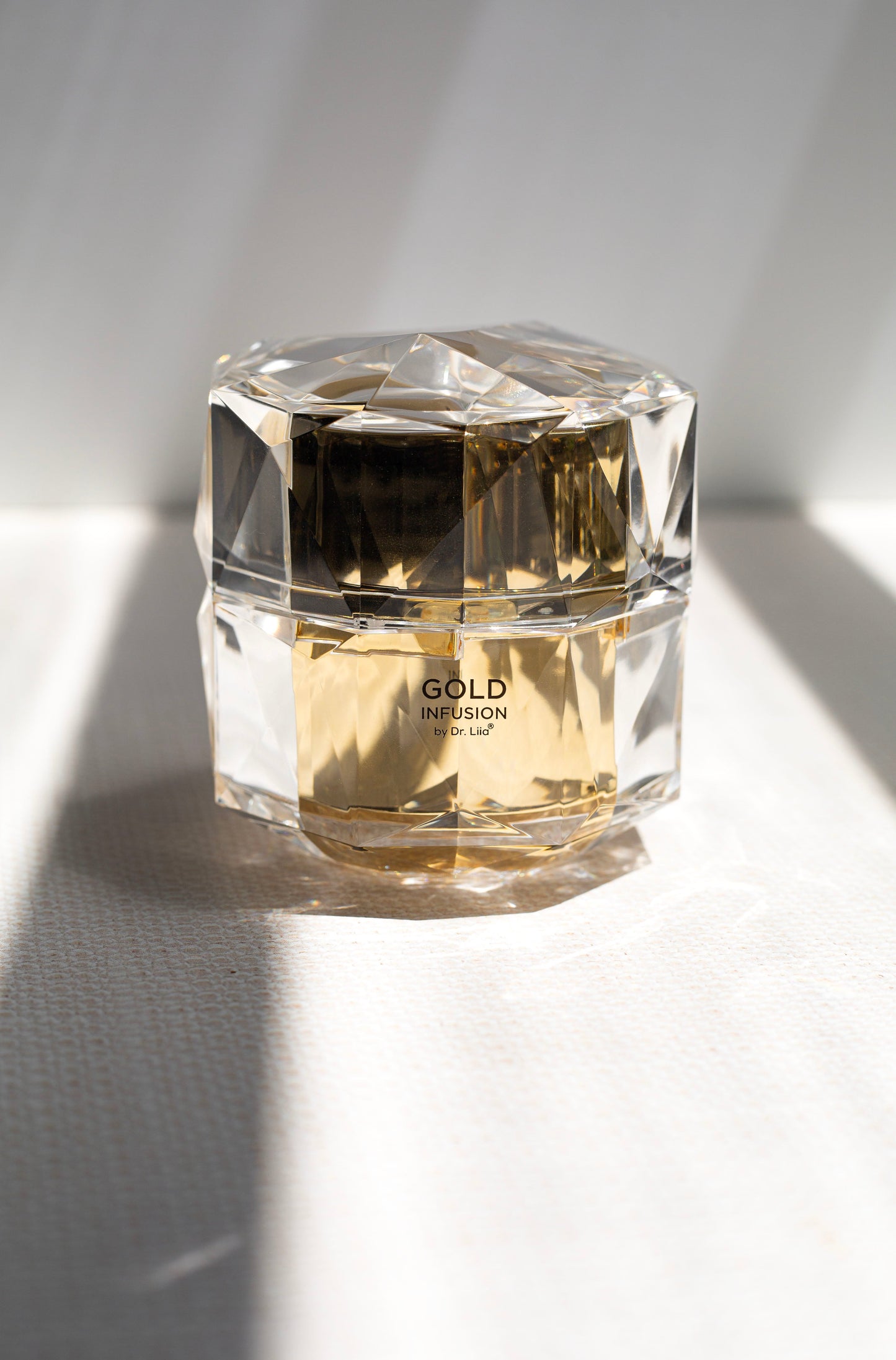 Anti-Aging Gold Infusion Cream – Brightening, Firming & Hydrating Moisturizer