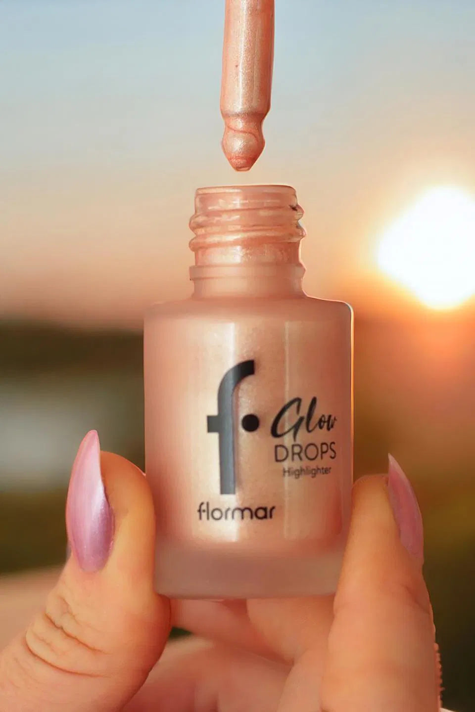 Flormar Glow Drops Natural Mineral Dropper Liquid Illuminator 14ml - 002 Sun Glow
