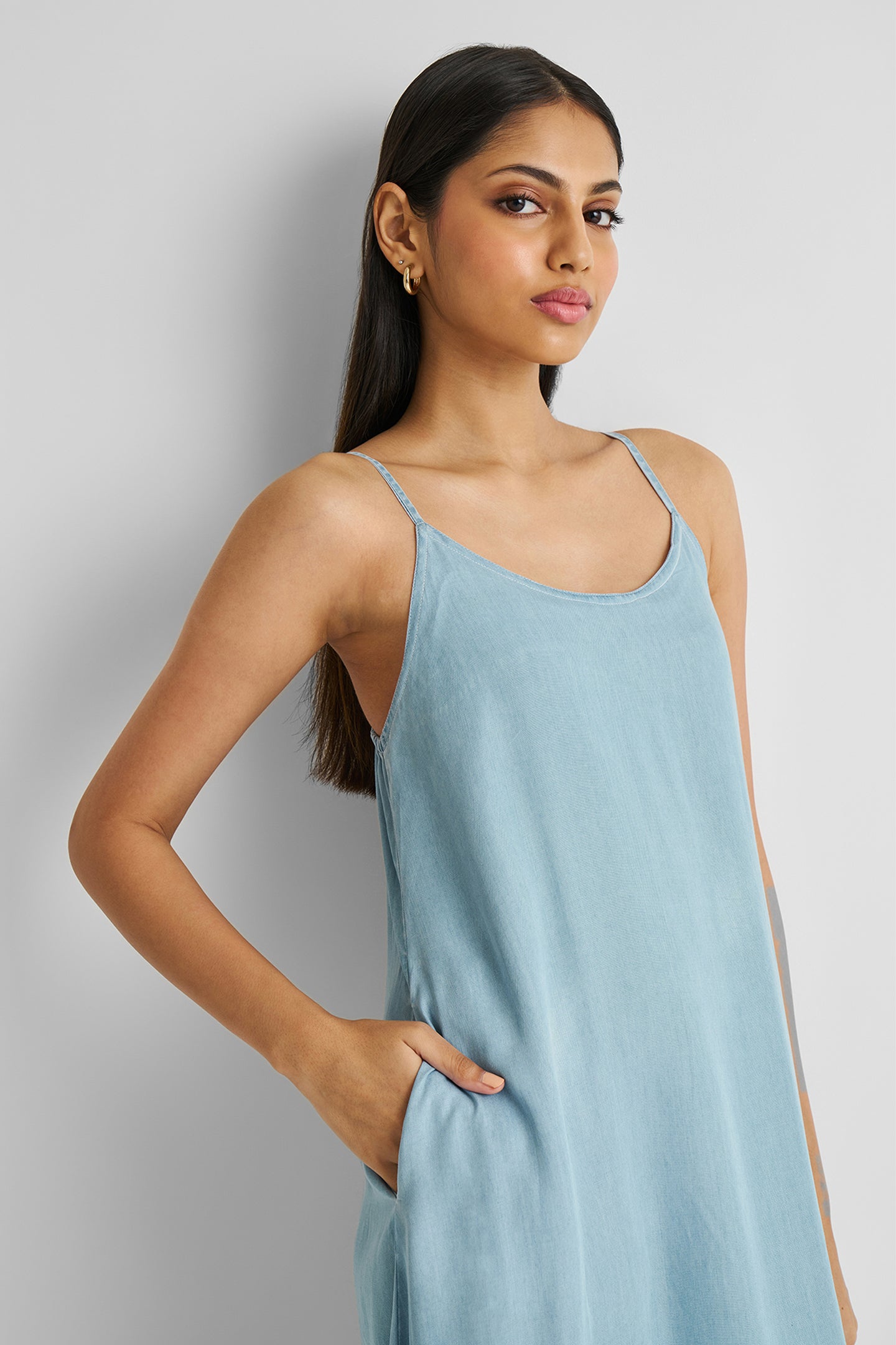 Robe longue fluide en denim bleu