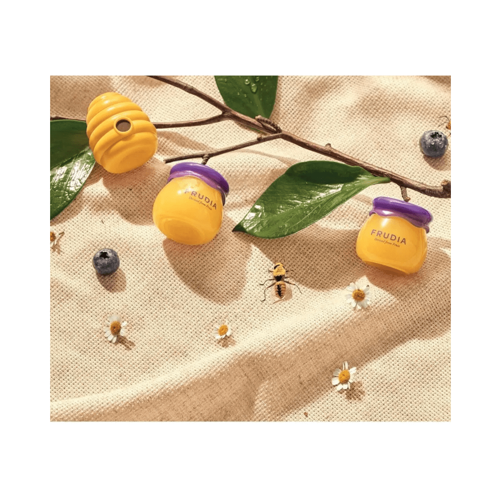 Frudia Blueberry Moisturising Lip Balm 10 ml / 0.33 fl.oz