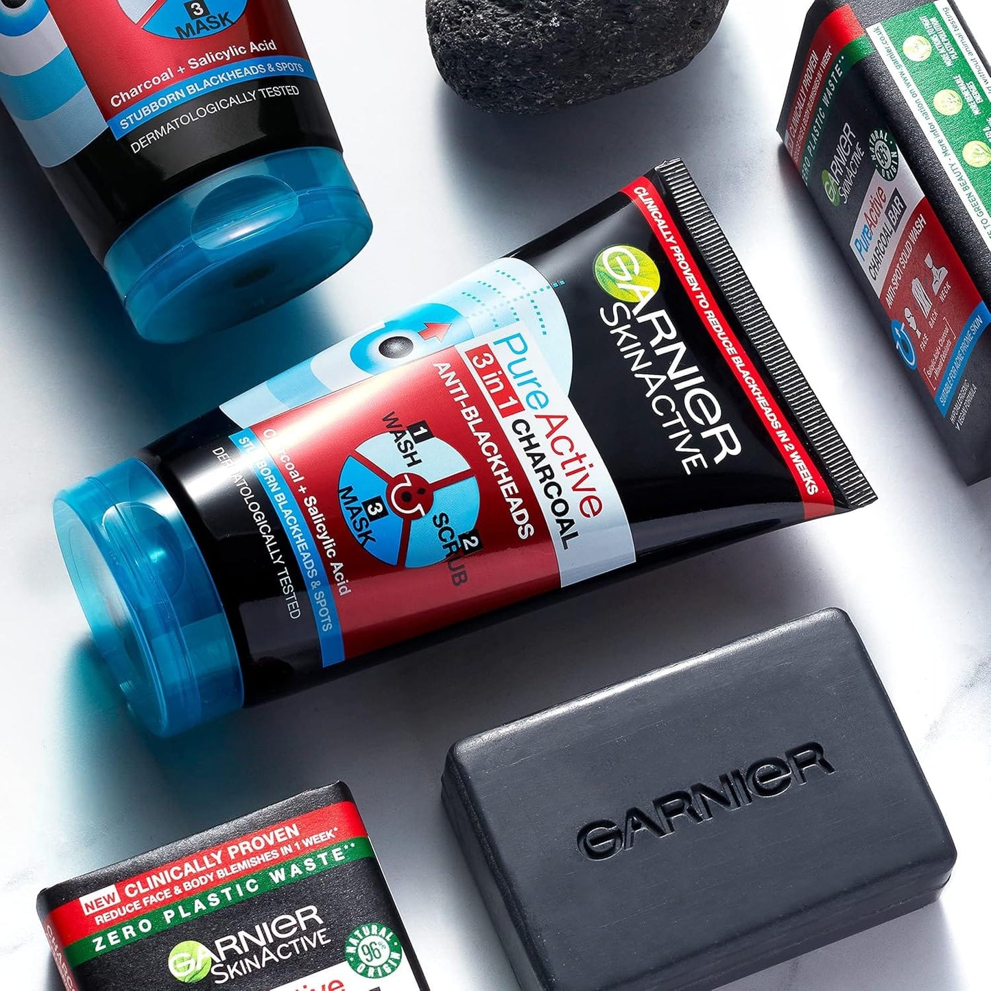 Garnier Pure Active Intensive 3en1 Nettoyant Visage Anti-Points Noirs au Charbon 150 ml Lot de 3