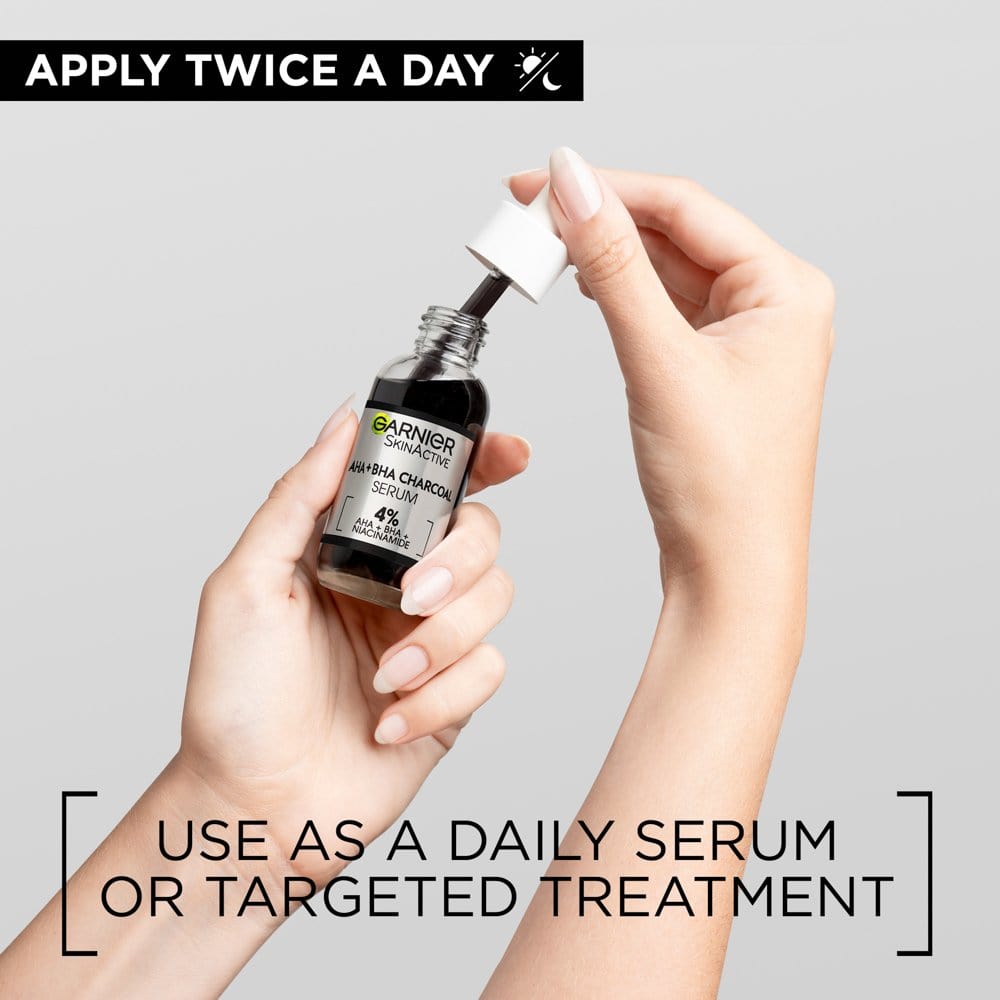 Sérum visage au charbon Garnier Skin Active 4 % AHA + BHA et niacinamide 30 ml, lot de 3