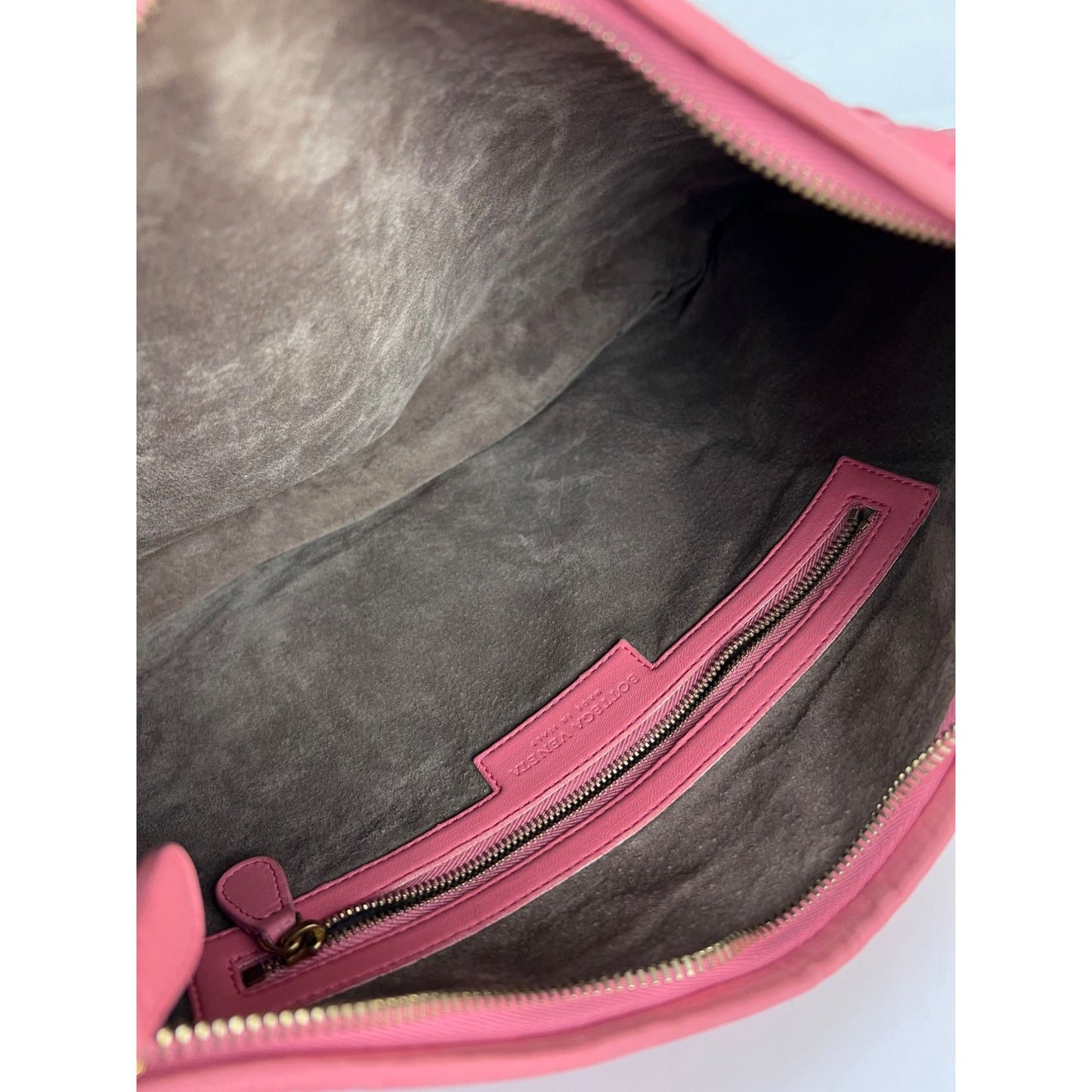 Bottega Veneta Nappa Intrecciato Medium Veneta Hobo Rose Pink Bag