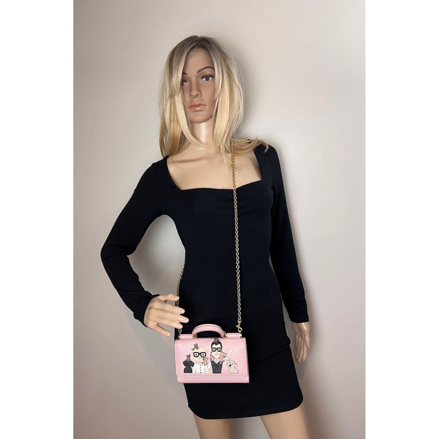 Sac à main Dolce &amp; Gabbana pour téléphone portable St Dauphine Cartoon Pink Wallet on a Chain