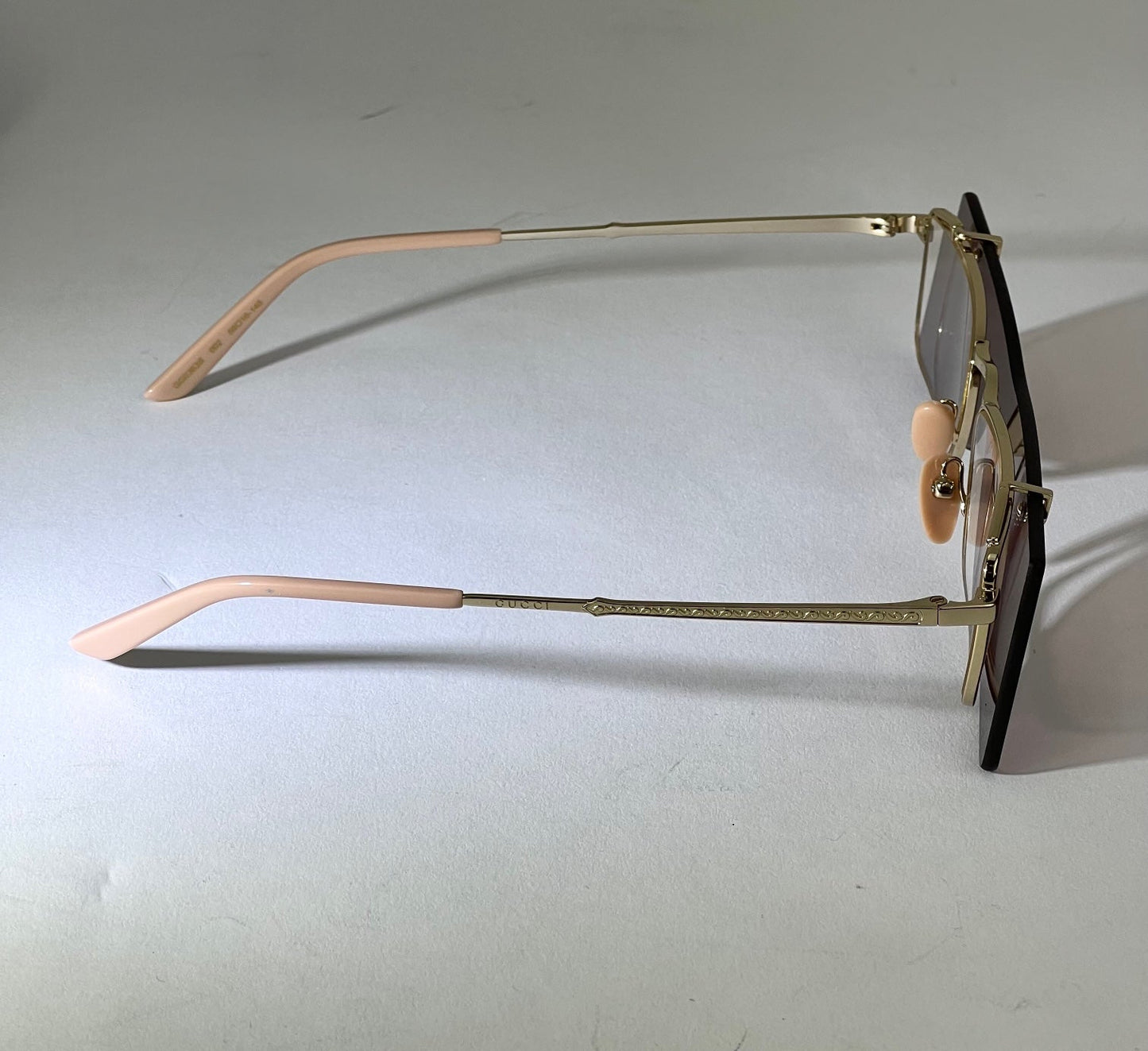 Gucci Flip-Up Sunglasses Rectangle Red Gold frames GG0363S 002 56