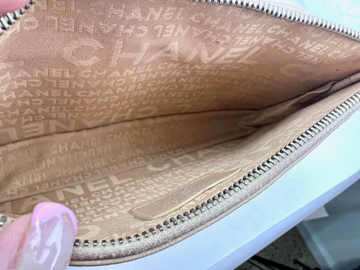 CHANEL Bag Lucky Symbols Pochette Quilted Beige Lambskin Shoulder Wristlet Preowned