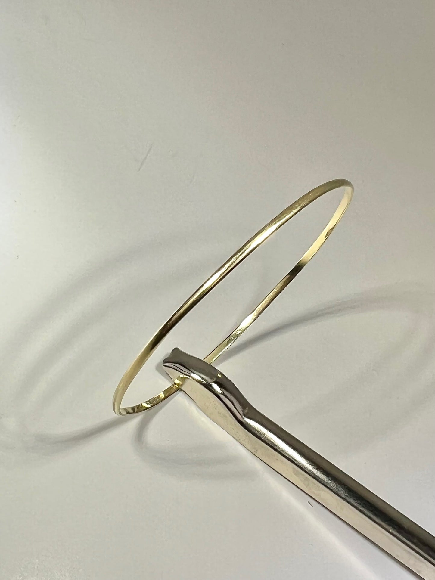 14K Yellow Gold KBH Reclaimed Skinny Bangle Bracelet Jewelry Authentic