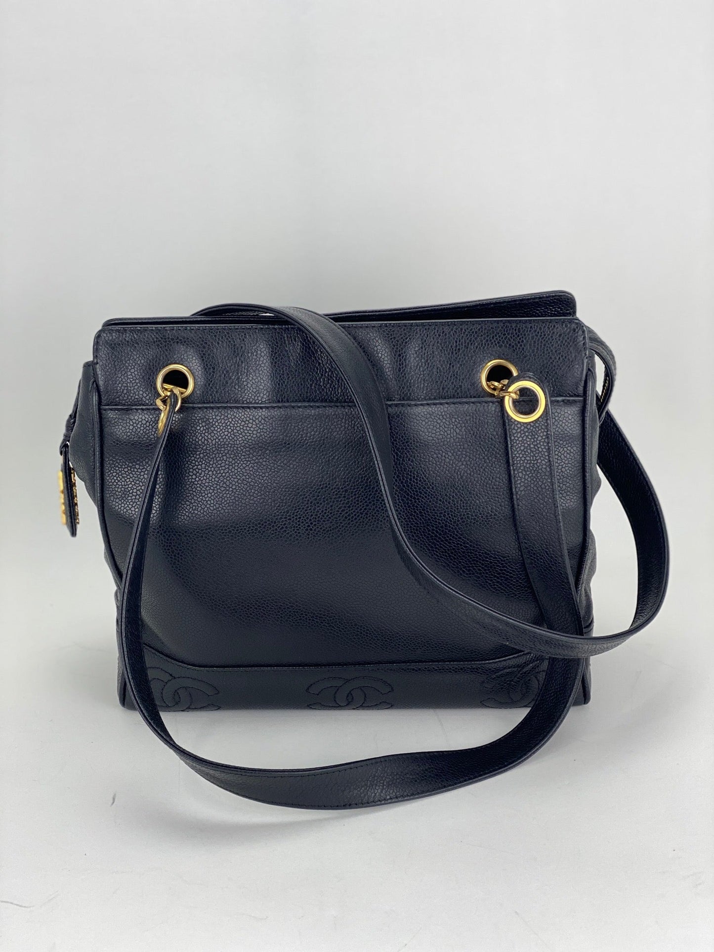 CHANEL Vintage Black Caviar Leather CC Zip Tote Shoulder Bag w/added insert  Pre owned